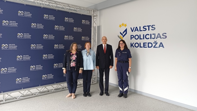 Lietuvas policijas skolas pārstāvji Erasmus+ pieredzes apmaiņā iepazīst Valsts policijas koledžas darbu