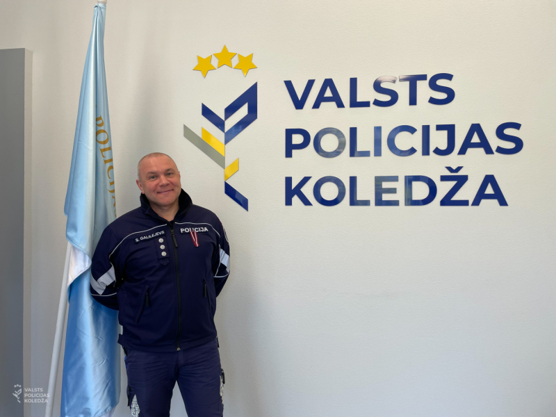 Profesionāļu mēneša dalībnieki