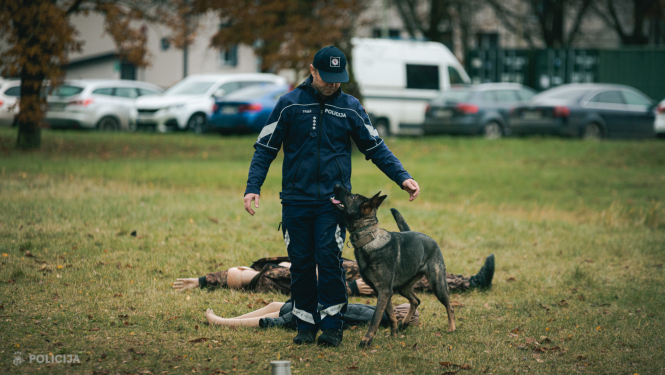 Valsts policijas koledžā aizvadītas pirmās Valsts policijas kinologu sacensības!