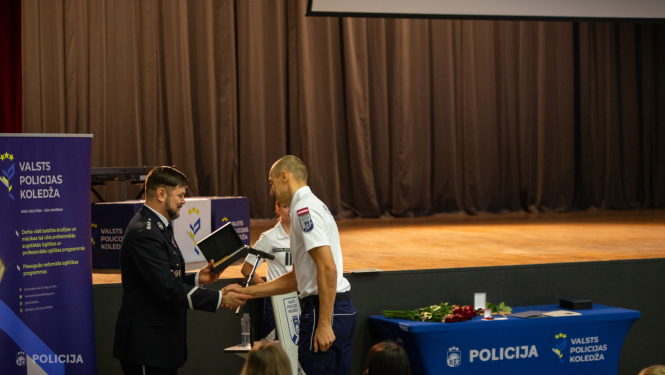 Gada nominācijas apbalvojumi