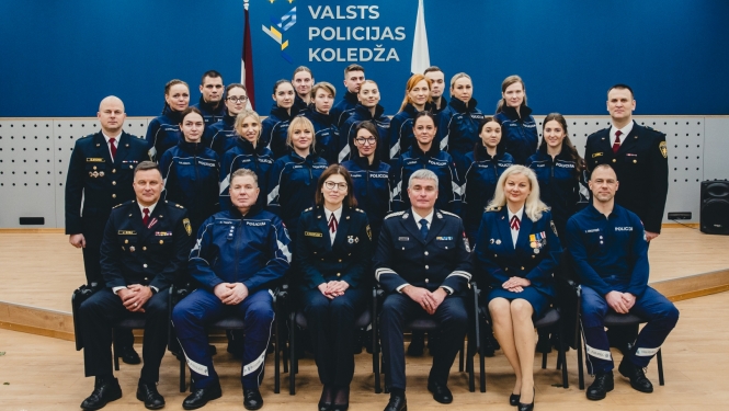 Valsts policijas koledžas profesionālās pilnveides izglītības programmas „Policijas darba pamati Valsts policijas amatpersonām” izlaidums