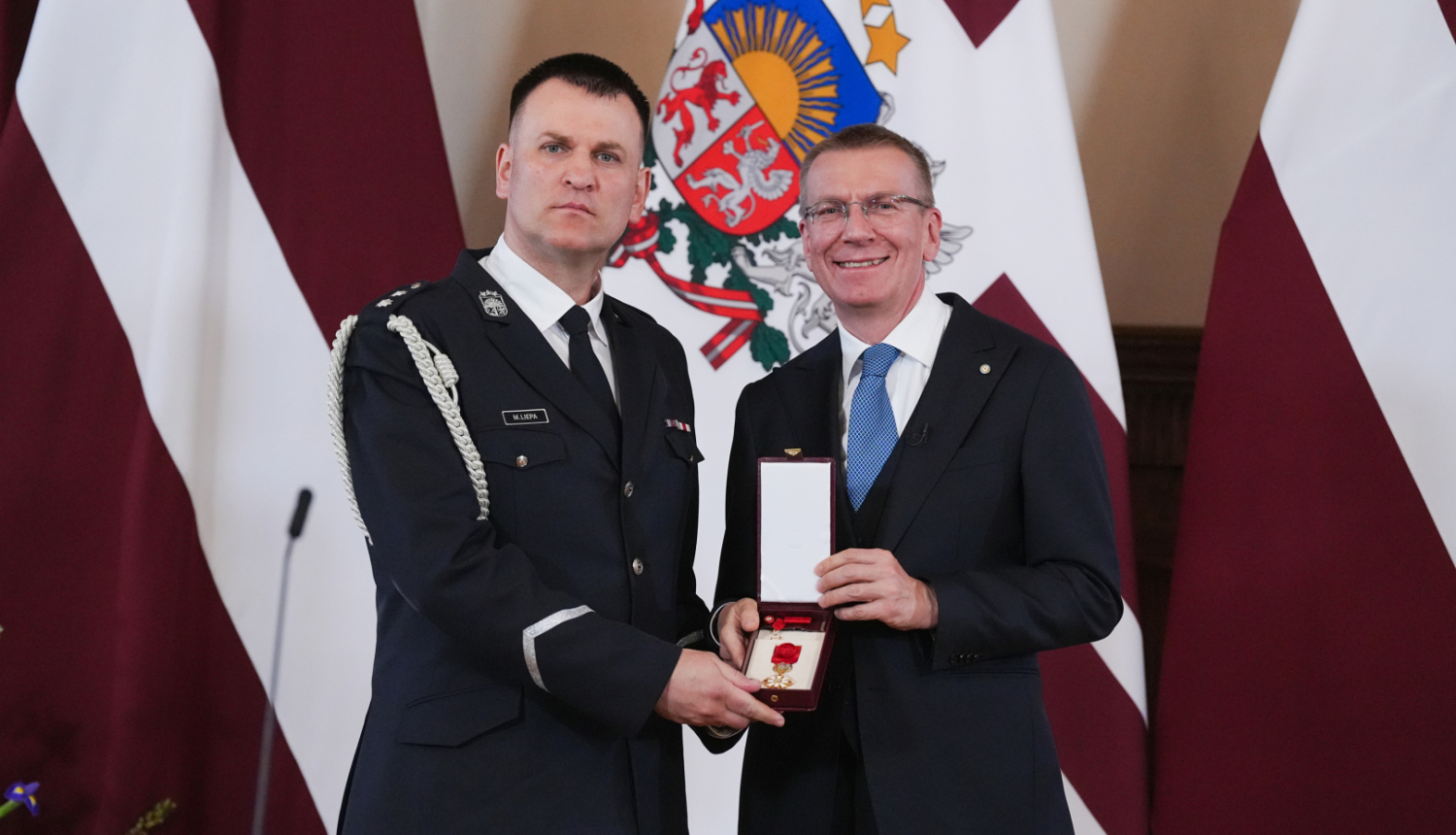 Valsts policijas koledžas Kadetu nodaļas vadītājam Mārim Liepam piešķirts viens no Latvijas Valsts augstākajiem apbalvojumiem